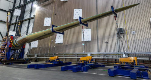 Prüfstandstest des 20m Rotorblatts beim Fraunhofer IWES im Projekt SmartBlades 2