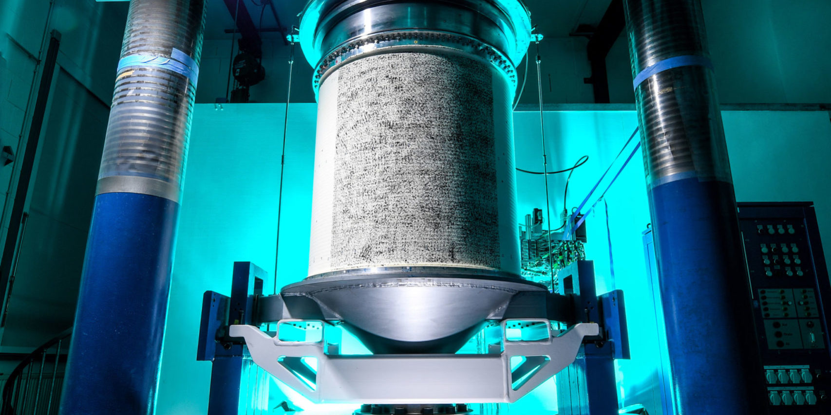 Probekörper in Prüfanlage