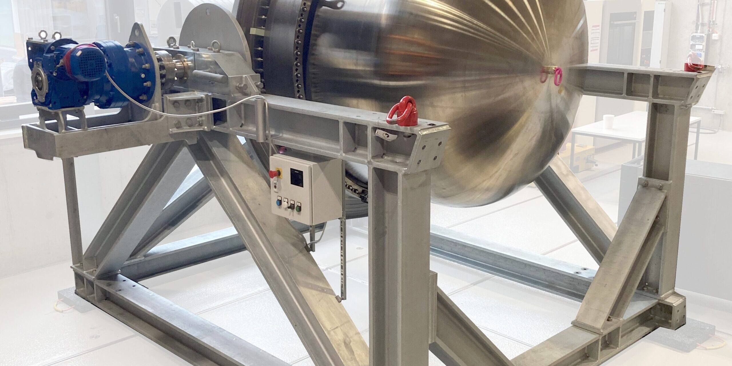 Uplift 1700 A1 Test infrastructure for cryogenic hydrogen tanks in application-oriented scaling